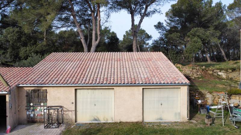 rénovation toiture garage lançon de provence